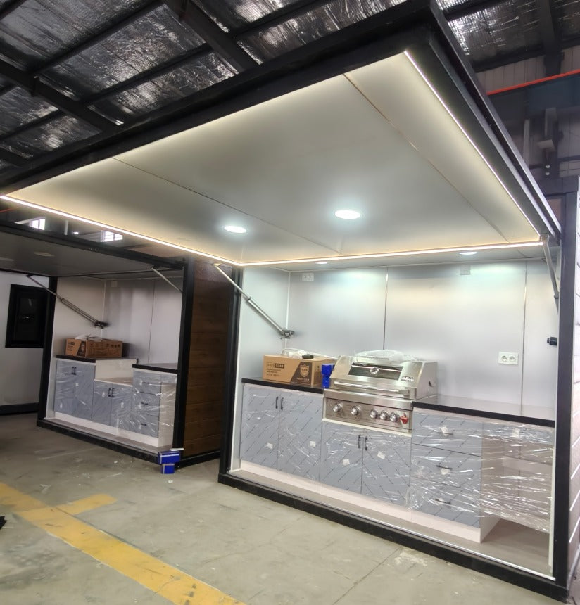 Outdoor grill & cabinet