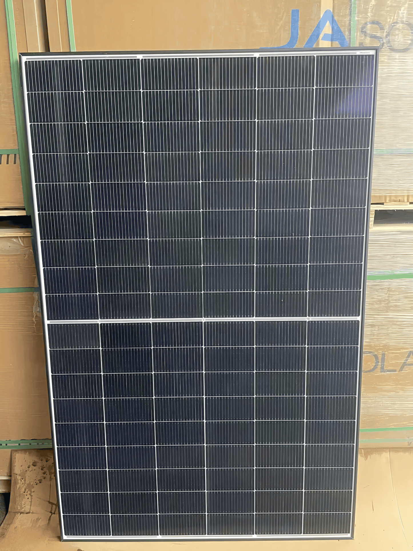 16 455W JA Solar Panels 21% Efficiency 30 Year warranty