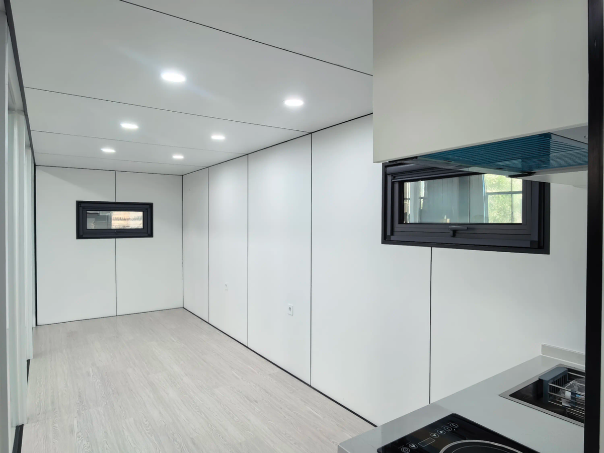 2 Story Apple Homes Fully Assembled & Equipped