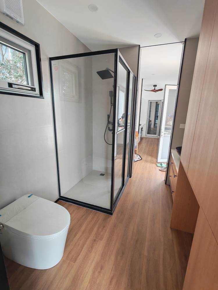 Apple Homes Ship Fully assembled & Equipped