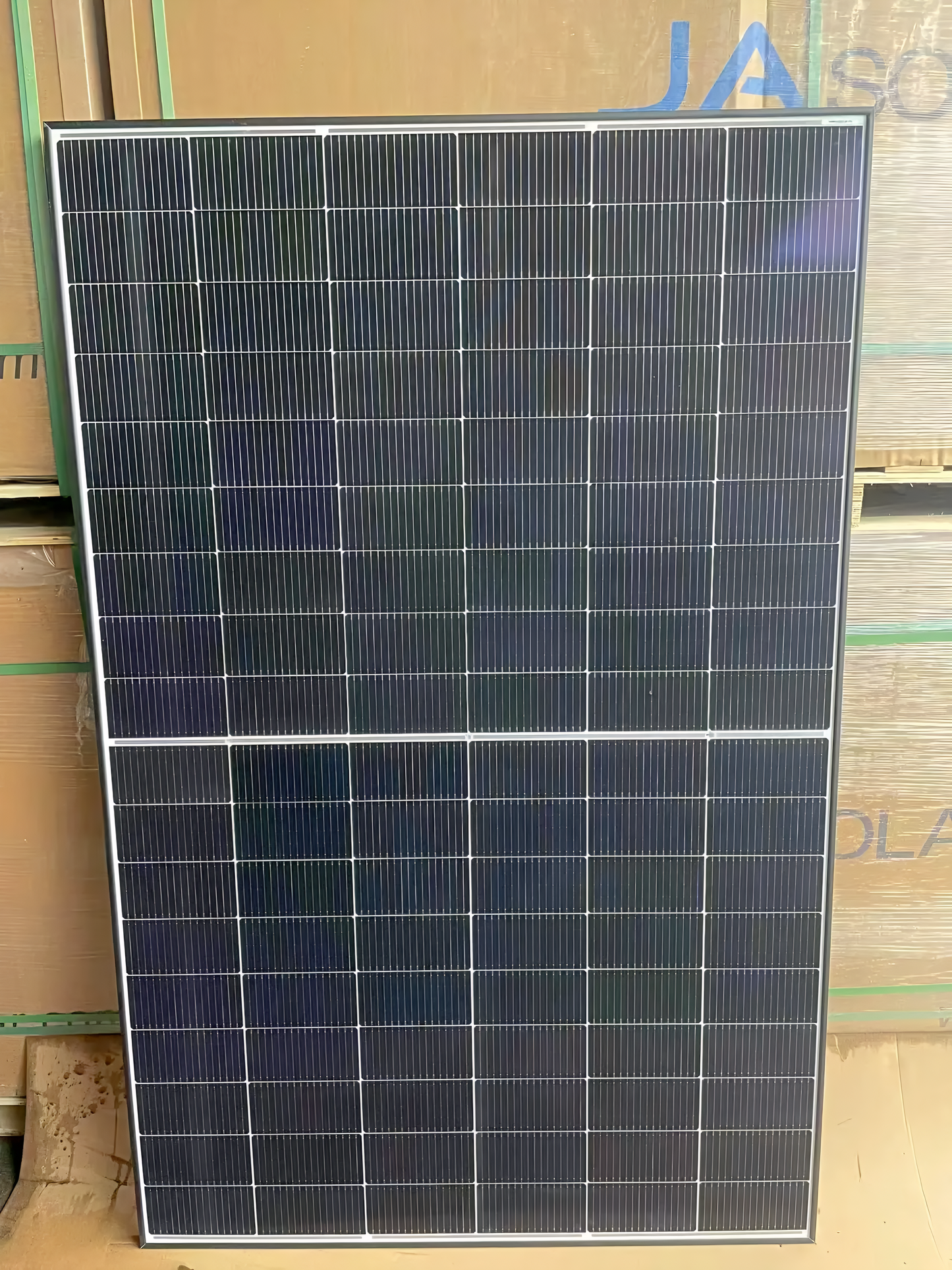 16 455W JA Solar Panels 21% Efficiency 30 Year warranty