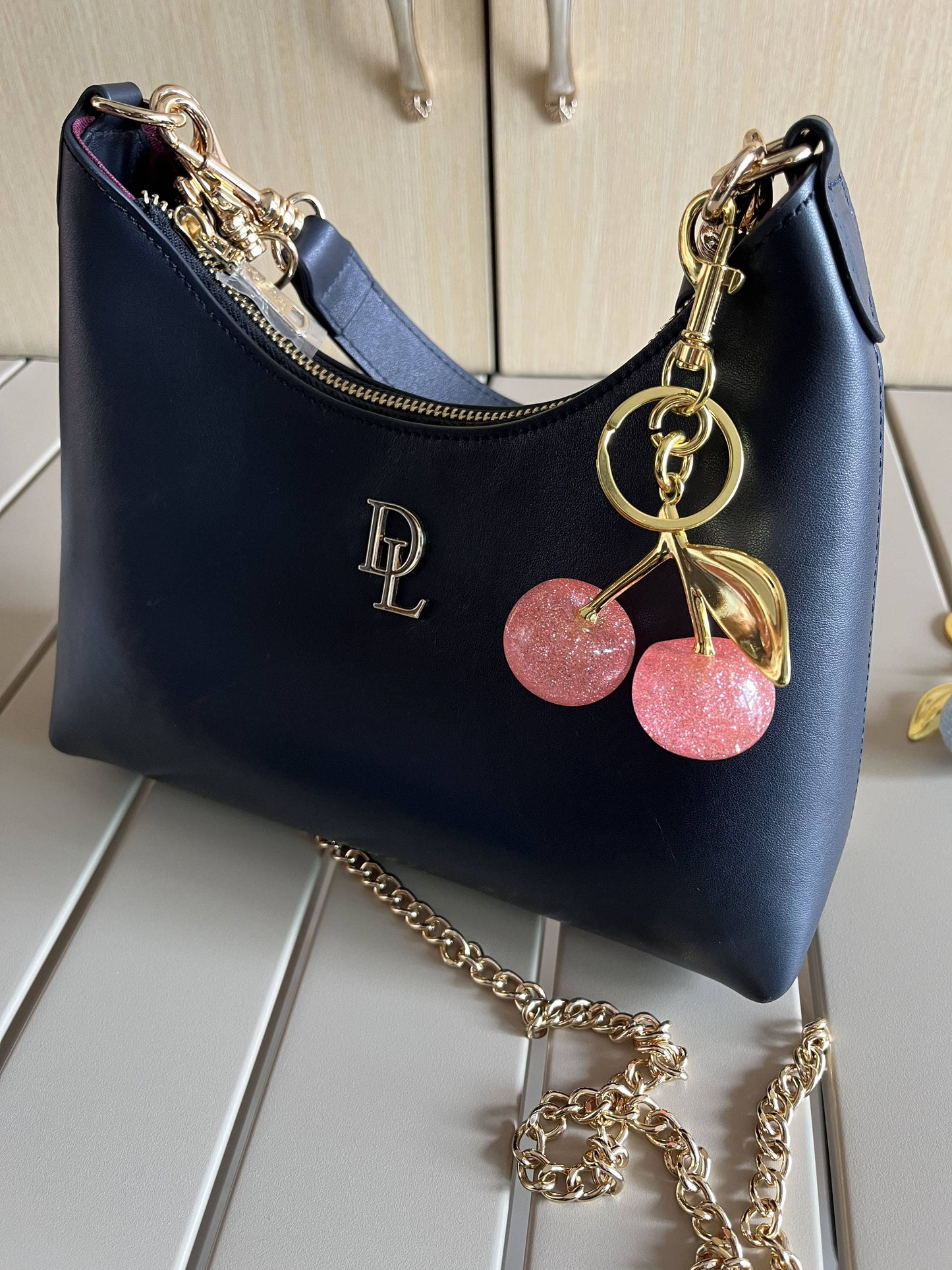 100 Luxury Bags
